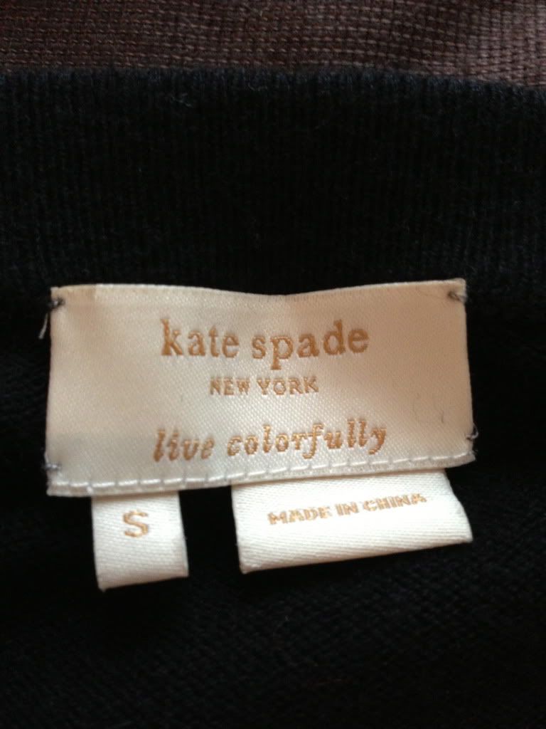 Kate spade เสื้อผ้า สร้อย ตุ้มหู กระเป๋า ผ้าพันคอค่ะ