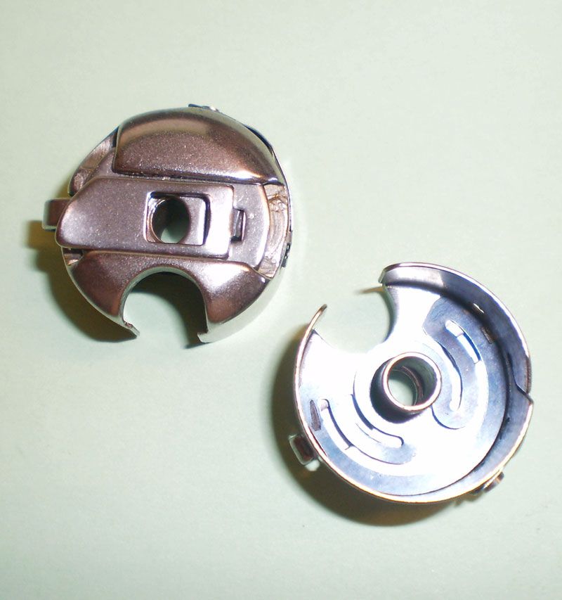 5 PCS. INDUSTRIAL SEWING MACHINE BOBBIN CASE FOR JUKI CONSEW SINGER