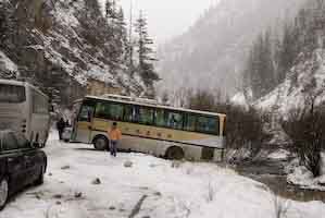 Bus off the road