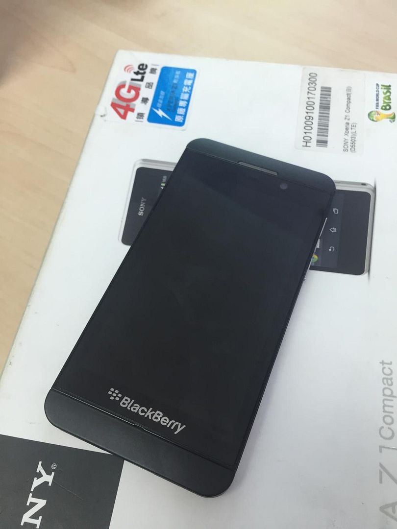 Bán 2 em Z1c White(FULLbox) 98%= 4tr950  và BB Z10 likenew = 2tr750