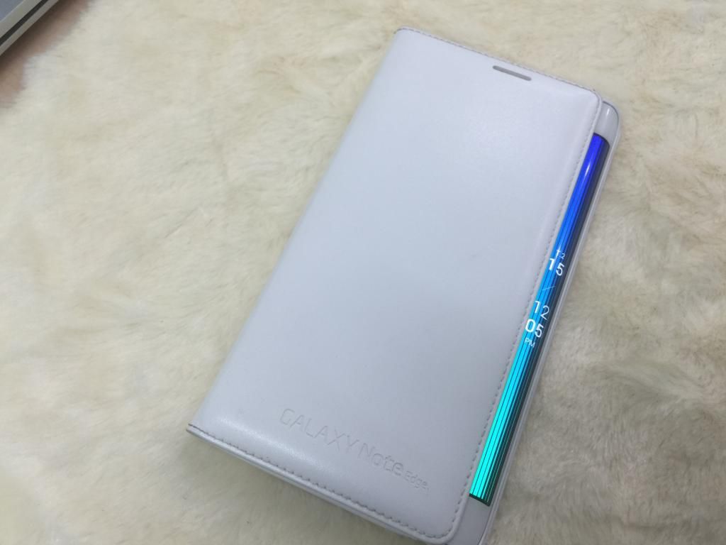 Siêu phẩm Note EDGE , có Fipcover zin của Samsung theo máy …….. giá tốt cho ae