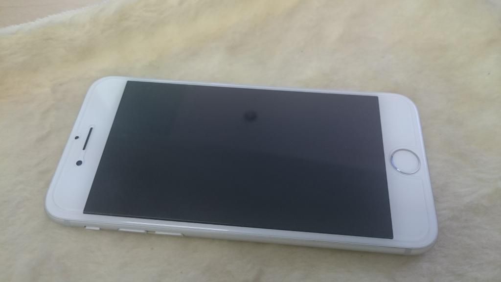 Ip6-64Gb Quốc tế . máy likewnew . AE xài tết đây