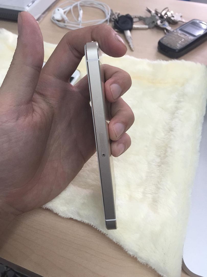 Bán 2 em Ip6-16gb Sprint = 12tr2; 5S-16gb Gold Tmobile =6tr850 - 7