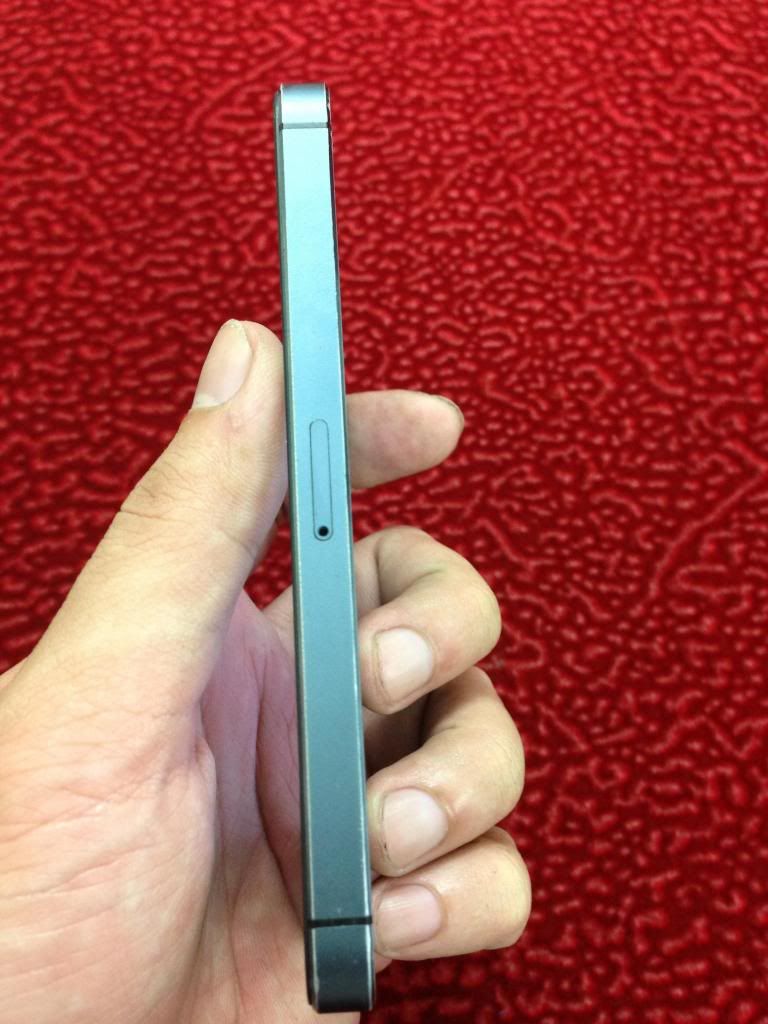 Bán nhanh em Ip5-16GB Black quốc tế , Ngoại hình tạm ổn bán giá rẻ cho ae xài 7tr8x - 3