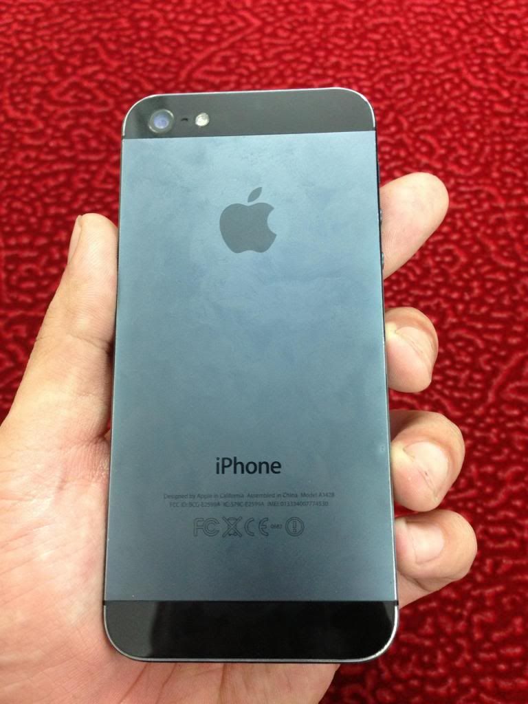 Bán nhanh em Ip5-16GB Black quốc tế , Ngoại hình tạm ổn bán giá rẻ cho ae xài 7tr8x - 1